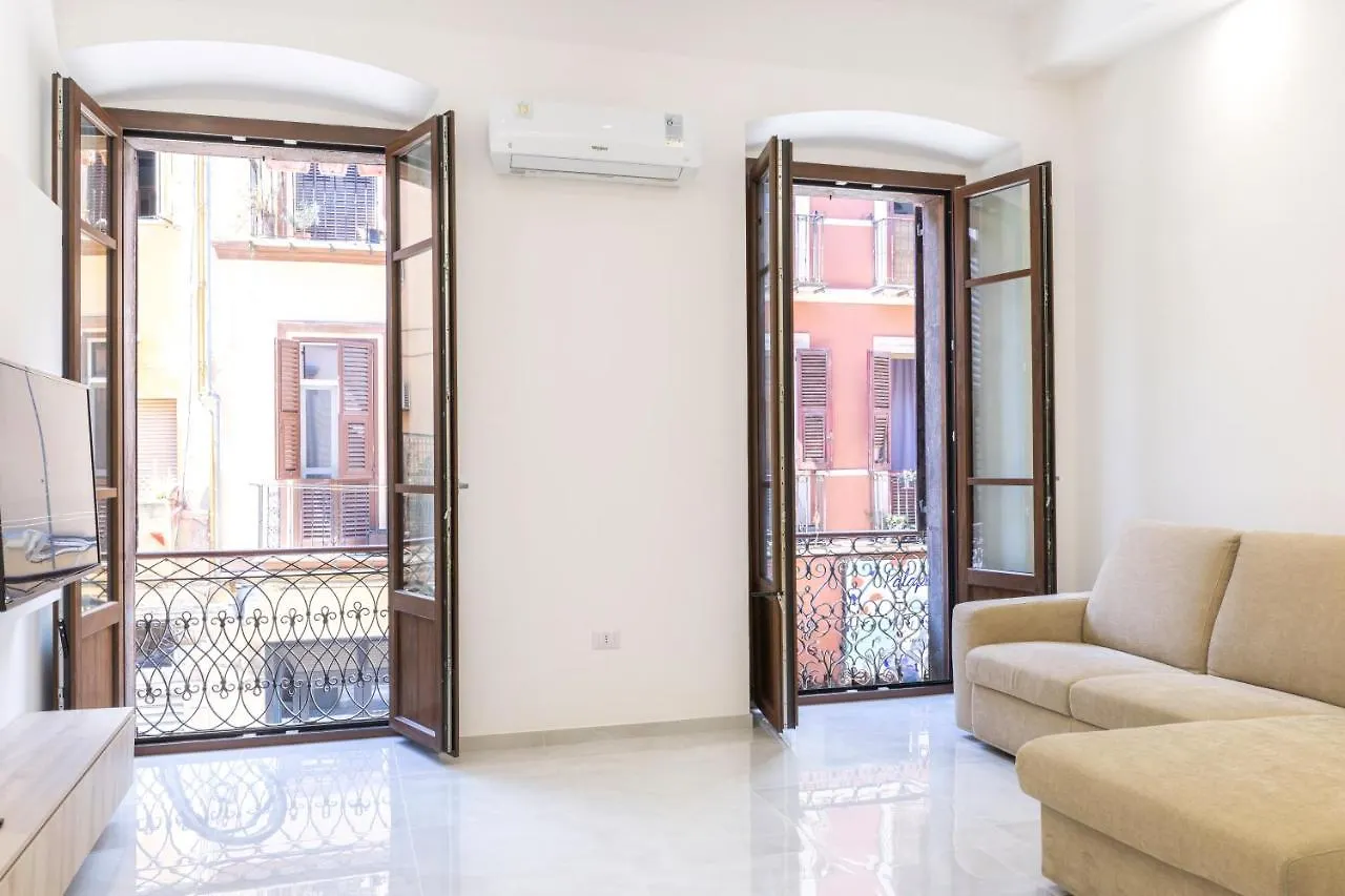 La Suite Cagliari - Cagliari Centro 0*,  Olaszország