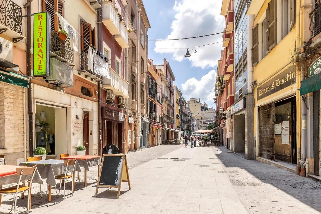 La Suite Cagliari - Cagliari Centro Διαμέρισμα